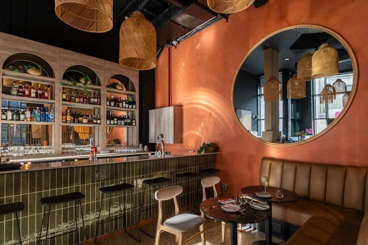 Stylish Studio In The Tokyo Rooftop Pool & Braai Κέιπ Τάουν